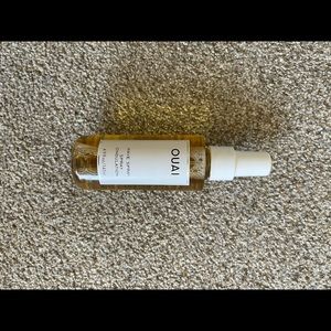 Ouai Wave Spray